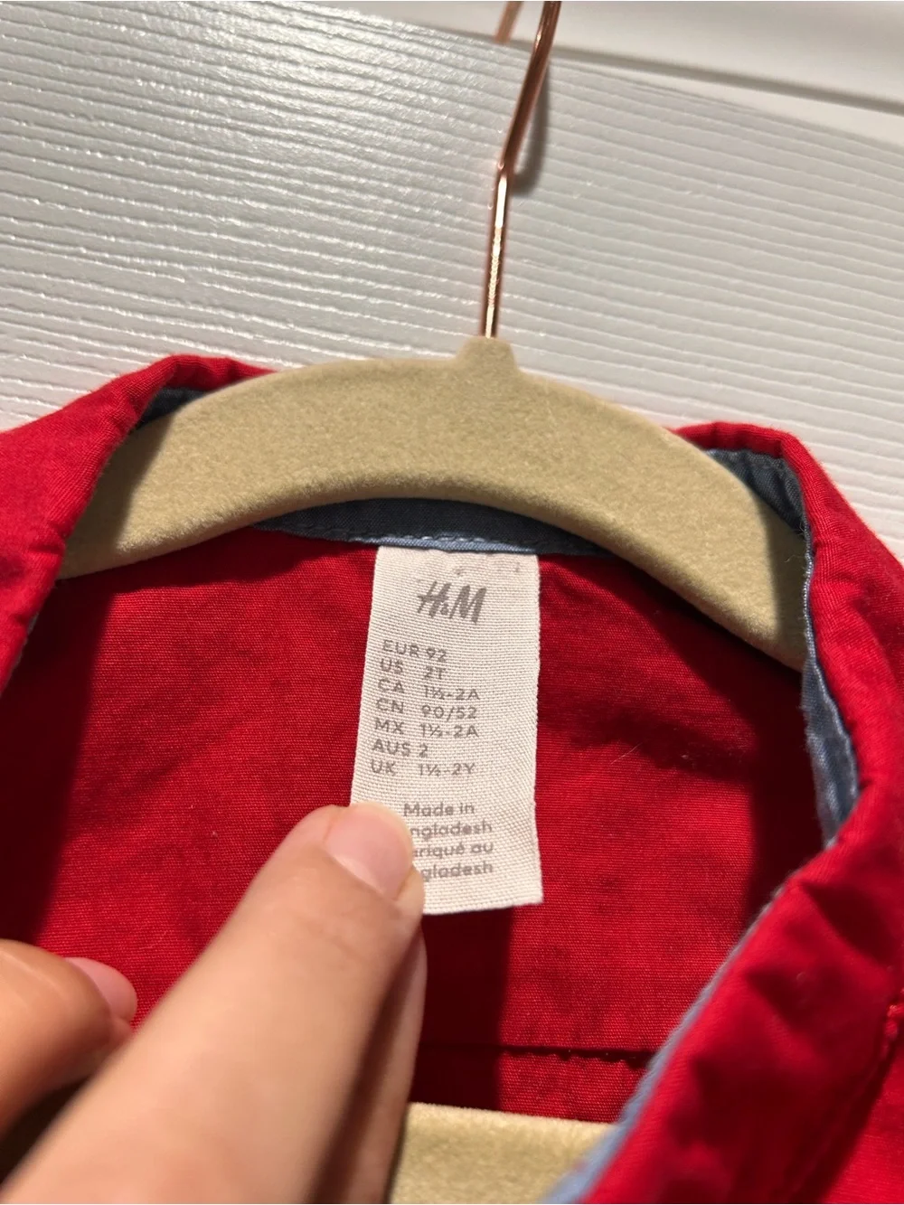 Vineyard Vines Light Blue Oxford Shirt for Kids and Red H&M shirt